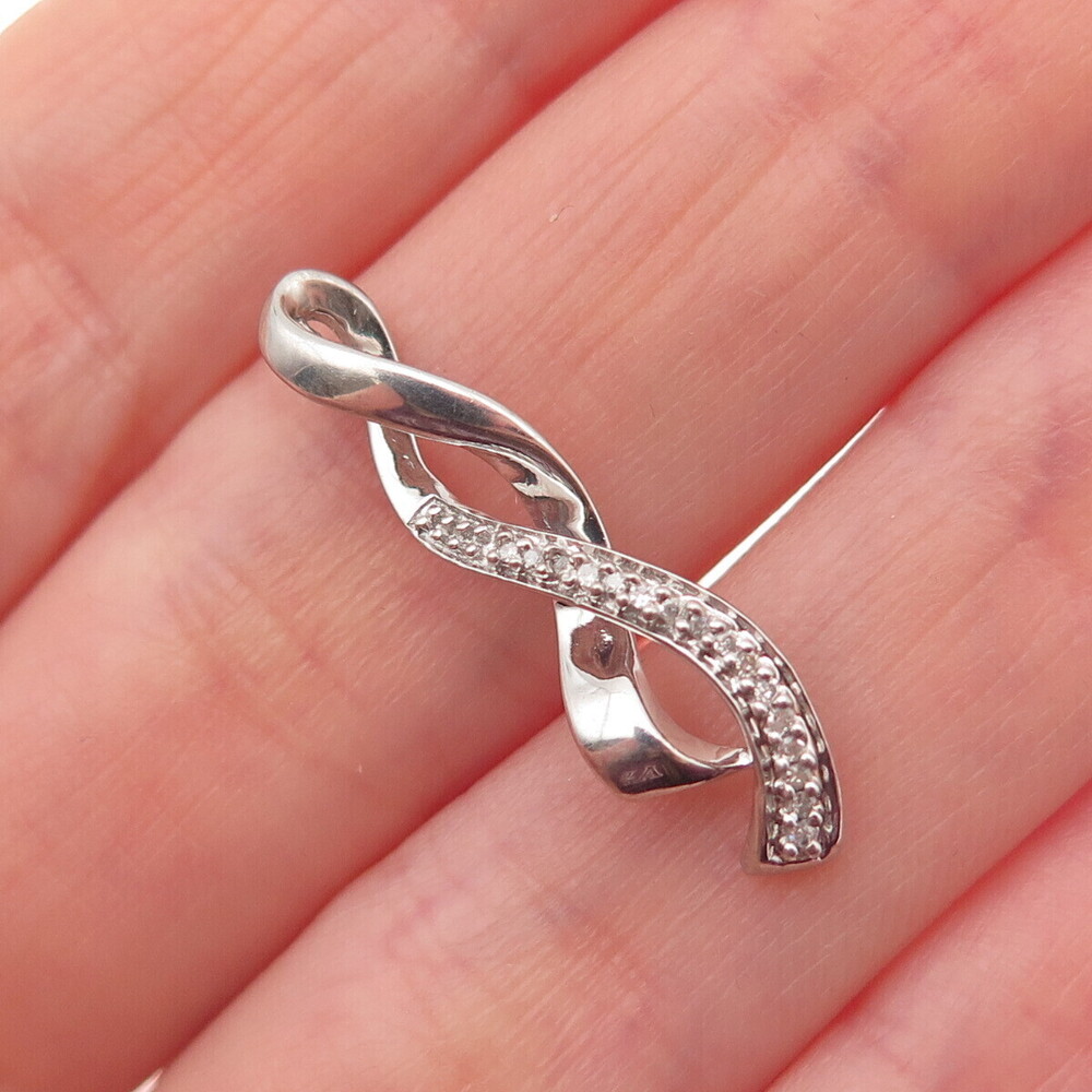 Jane Seymour 925 Sterling Silver Real Round-Cut Diamond Twisted Charm Pendant